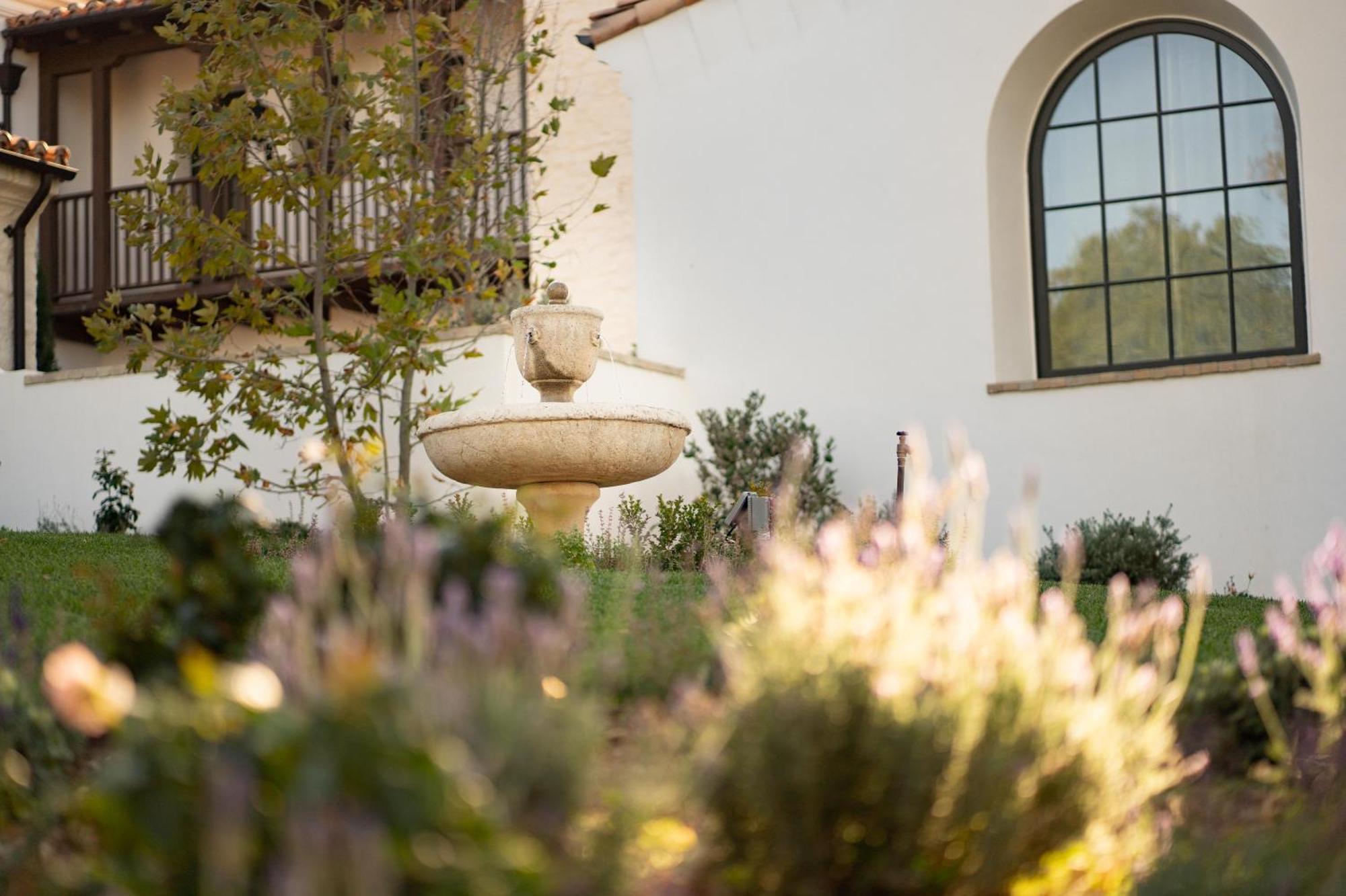 Exquisite Estately Villa Woodside Exterior photo